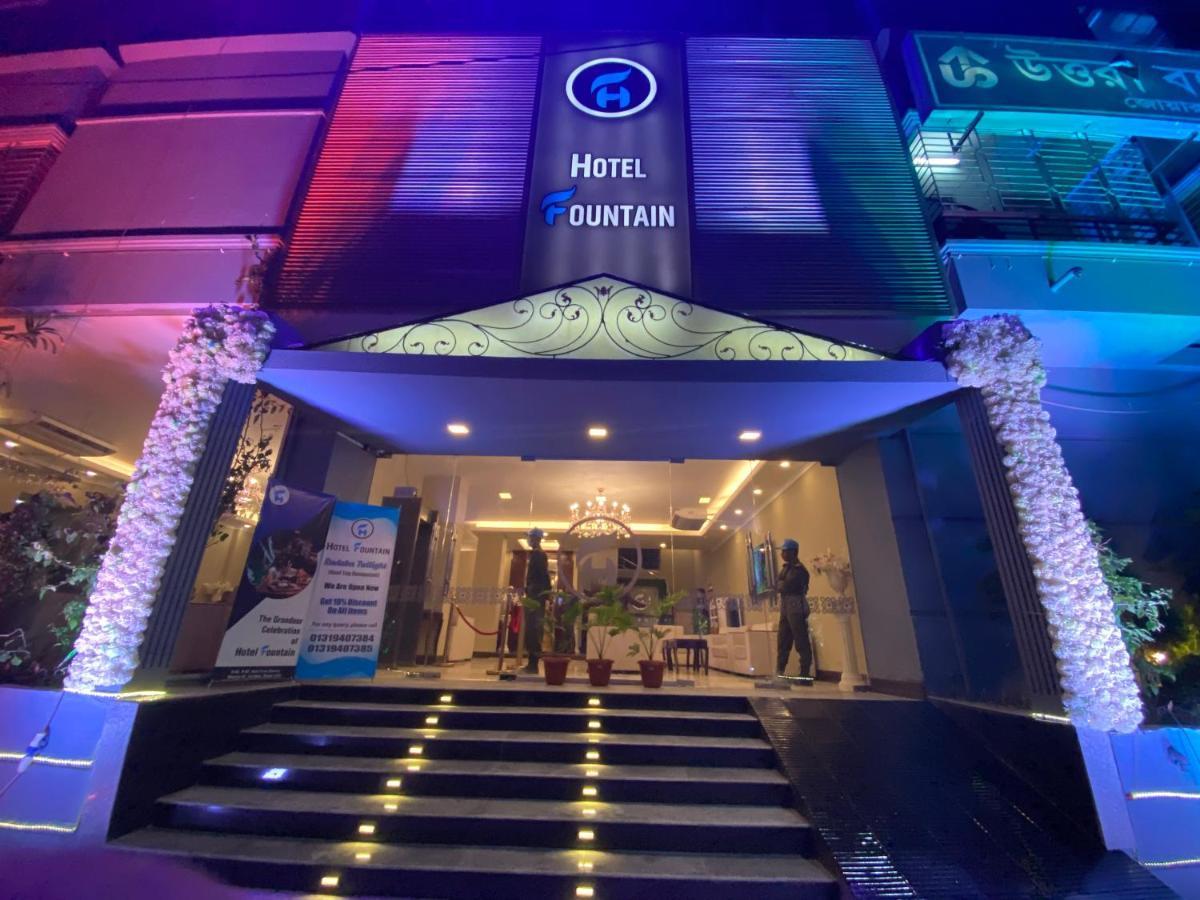dhaka-hotel-fountain-photo-1